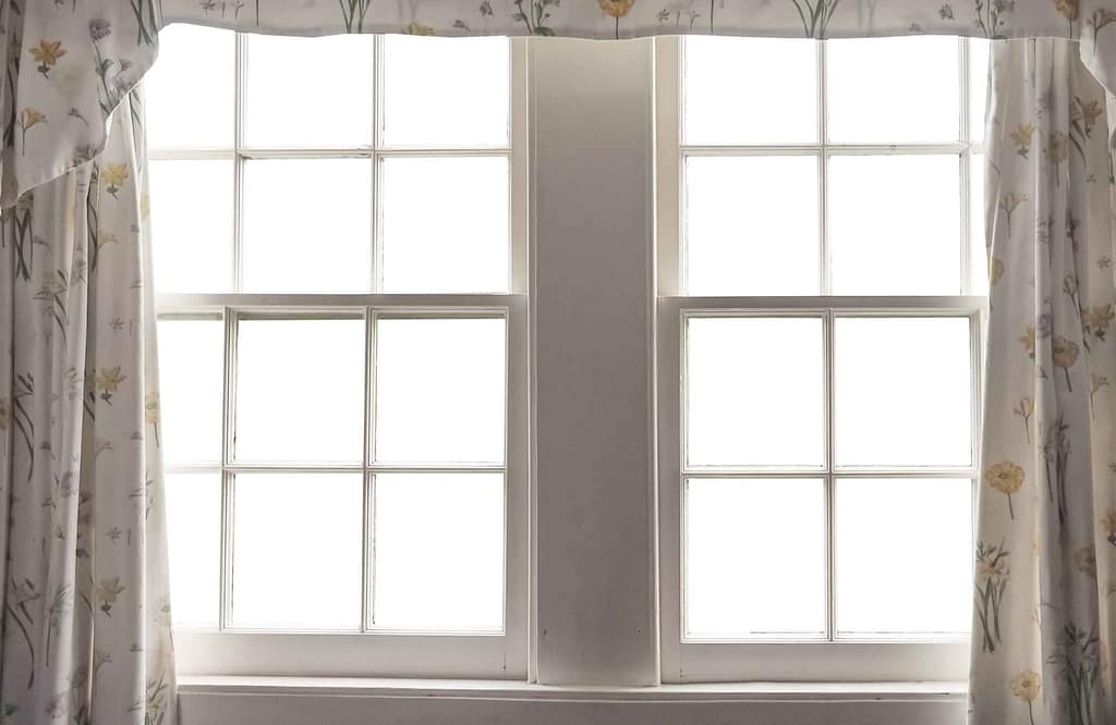 pamela-sandall-design-westlake-village-ca-window-treatment-upgrades-to-elevate-your-homes-style-valance-traditional-interiors-designer-on-call