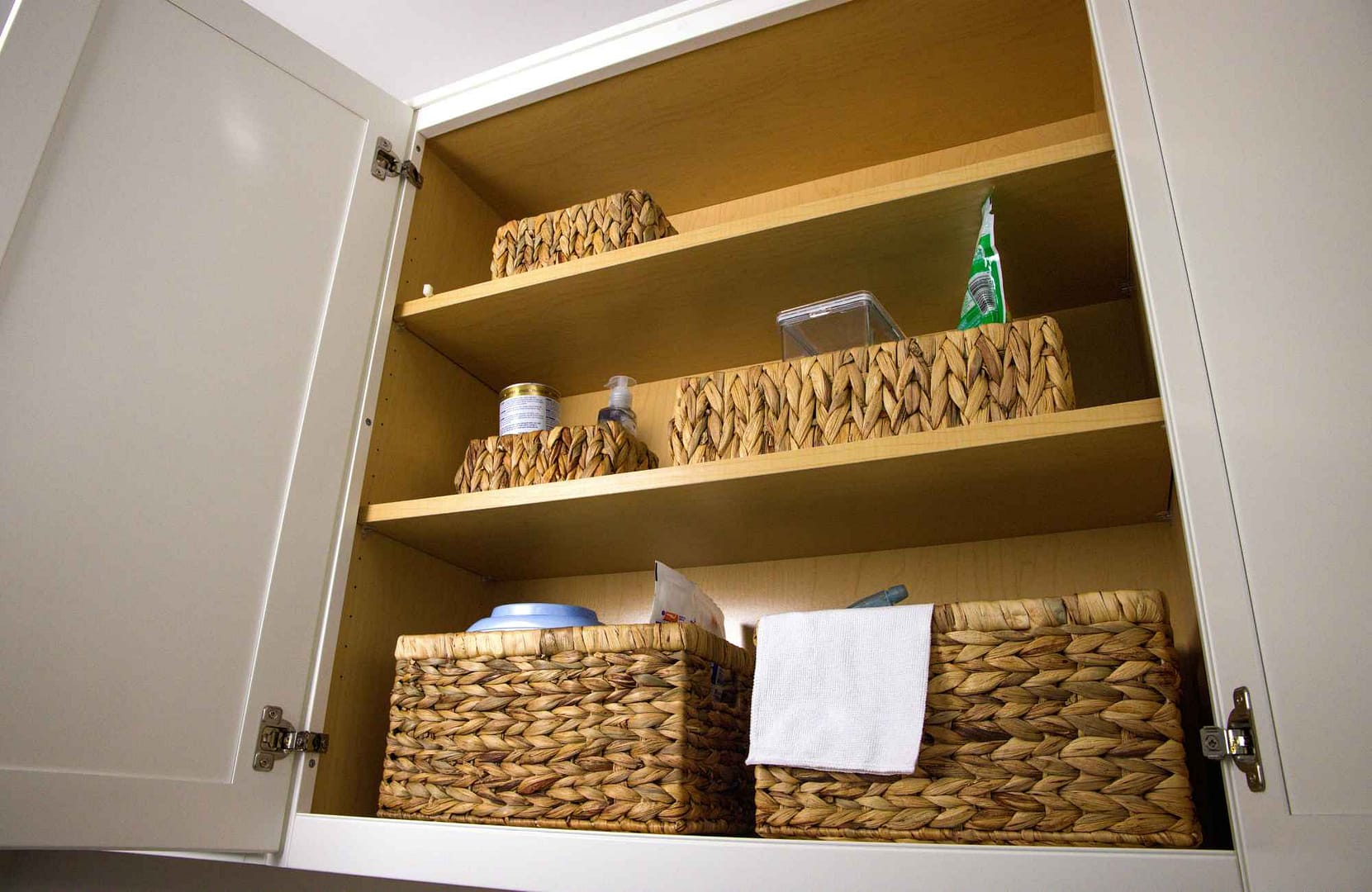 pamela-sandall-design-westalke-village-ca-design-meets-function-designing-a-home-that-works-for-you-storage-solutions-modern-full-service-interior-design